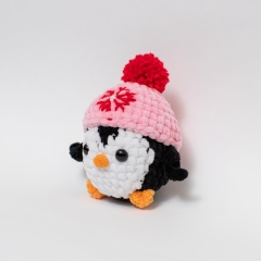 Set of 6 Penguin Amigurumi amigurumi by BlinkYarnCrafts