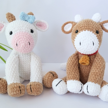 Elsa the Cow - Crochet Cow  amigurumi pattern by Crochet Pattern By Nina