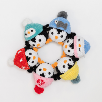 Set of 6 Penguin Amigurumi amigurumi pattern by BlinkYarnCrafts