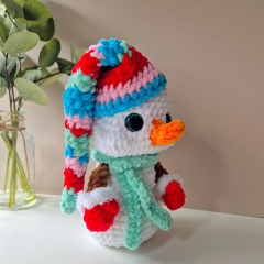 Bojangles the Snowman  amigurumi pattern by Sweet Fluffy Stitches