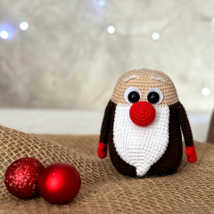 Gnome Rudolph amigurumi by Mommy Patterns