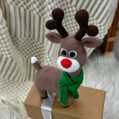 New Year's Reindeer amigurumi by Mommy Patterns