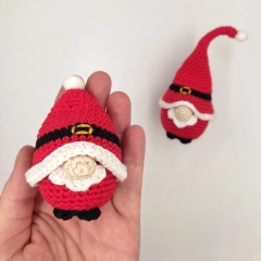 Christmas Mini Gnomes amigurumi by IwannaBeHara