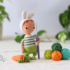 Carl, the rabbit amigurumi amigurumi pattern by yarnacadabra