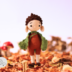 Crochet acorn elf amigurumi pattern by yarnacadabra