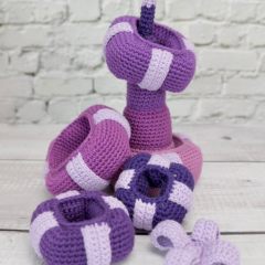 NO SEW Stack of Presents  amigurumi by Alter Ego Crochet