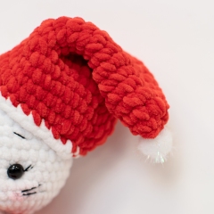 Timsel The Christmas Cat  amigurumi by BlinkYarnCrafts