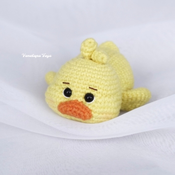 Duckling amigurumi pattern by VenelopaTOYS