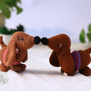 Crochet Dachshund Dog Pattern amigurumi pattern by yarnacadabra