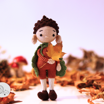 Crochet acorn elf amigurumi pattern by yarnacadabra