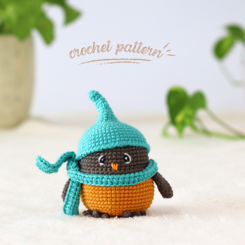 Little amigurumi bird amigurumi pattern by yarnacadabra