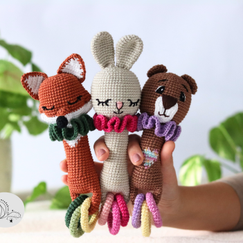 Forest animal - baby rattle amigurumi pattern by yarnacadabra