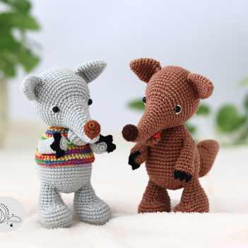 Freddie, the wolf amigurumi pattern by yarnacadabra