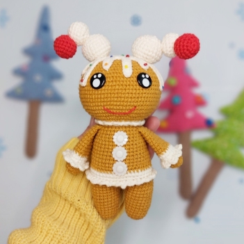 Gingerbread doll amigurumi pattern by Iryna Zubova