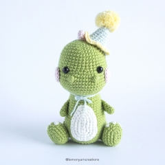 Drew the Baby Dino amigurumi by Lemon Yarn Creations