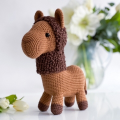 Humphrey the camel amigurumi pattern by Handmade by Halime