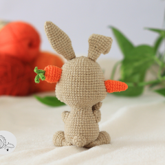 Grumpy Easter bunny pattern amigurumi pattern by yarnacadabra