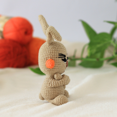 Grumpy Easter bunny pattern amigurumi pattern by yarnacadabra