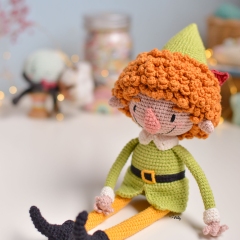 Naughty elf from la cena magica amigurumi pattern by O Recuncho de Jei