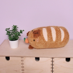 Capybaguette Yarn Bun amigurumi pattern by Lanarumi