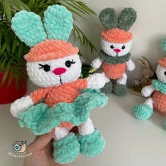 Carrot Bunny 2 in 1 amigurumi pattern by CuteVilleToys