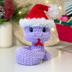 Christmas Snake amigurumi pattern by CuteVilleToys