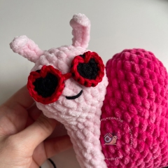 Romantic Snail amigurumi pattern by CuteVilleToys