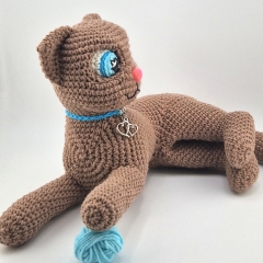 O'Reo The Smiling Cat  amigurumi by StuffTheBody