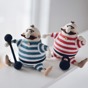 Two Strongmen amigurumi pattern by FireflyCrochet