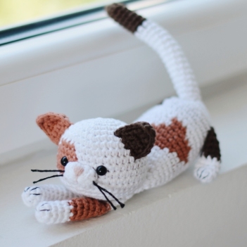 Cat Calico Amigurumi amigurumi pattern by FireflyCrochet