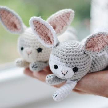 Easter Bunnies Crochet Pattern amigurumi pattern by FireflyCrochet