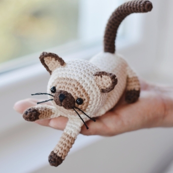 Siamese Kitten Crochet Pattern amigurumi pattern by FireflyCrochet