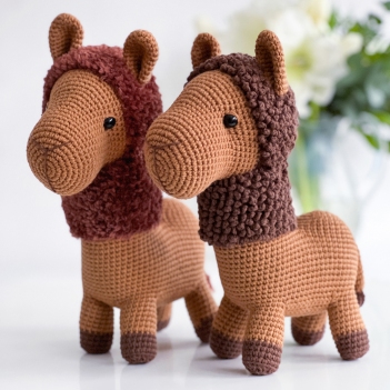 Humphrey the camel amigurumi pattern by Handmade by Halime