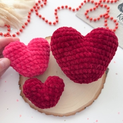 Valentine Plush Hearts, 3 in 1 amigurumi pattern by RNata