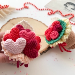 Valentine's Bouquet with Hearts and amigurumi by RNata