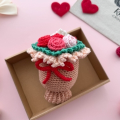 Valentine's Bouquet with Hearts and amigurumi pattern by RNata