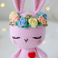 Flora amigurumi pattern by P'tite Peste