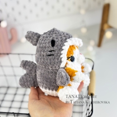 Cat the Shark costume amigurumi pattern by TANATIcrochet