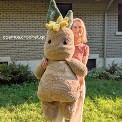 Jumbo Jake the mandrake amigurumi pattern by Cosmos.crochet.qc