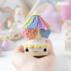 Kawaii Music Box (Carousel) amigurumi pattern by AradiyaToys