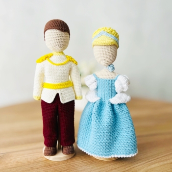 Prince and Princess outfits amigurumi pattern by Fluffy Tummy