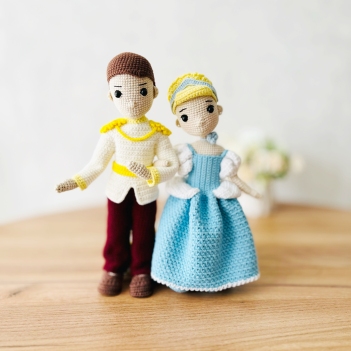 Prince and princess amigurumi pattern by Fluffy Tummy