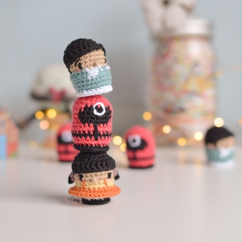 Mini characters from Squid Game amigurumi pattern by O Recuncho de Jei