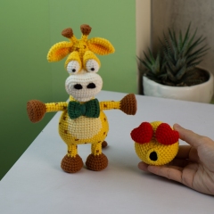 Silly Giraffe Pattern amigurumi by Lennutas