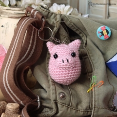 Pig Egg amigurumi pattern by Jen Hayes Creations