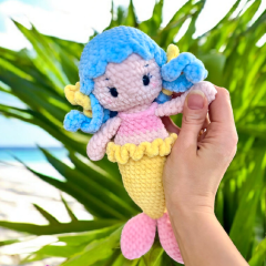 Melia the Plush Mermaid amigurumi pattern by LovenikaDesign