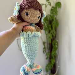 Melia the Plush Mermaid amigurumi pattern by LovenikaDesign