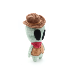 Cowboy Alien amigurumi pattern by RoKiKi