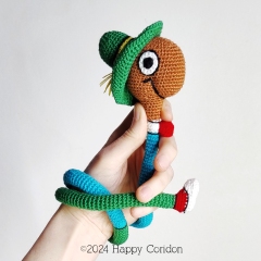 Lowly worm amigurumi pattern by Happy Coridon