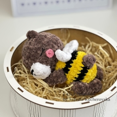 Cute sleeping baby bee-bear amigurumi pattern by TANATIcrochet